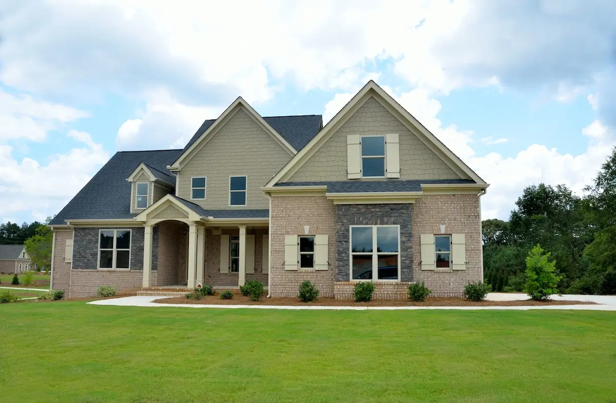 Round Lake Park Property Management
